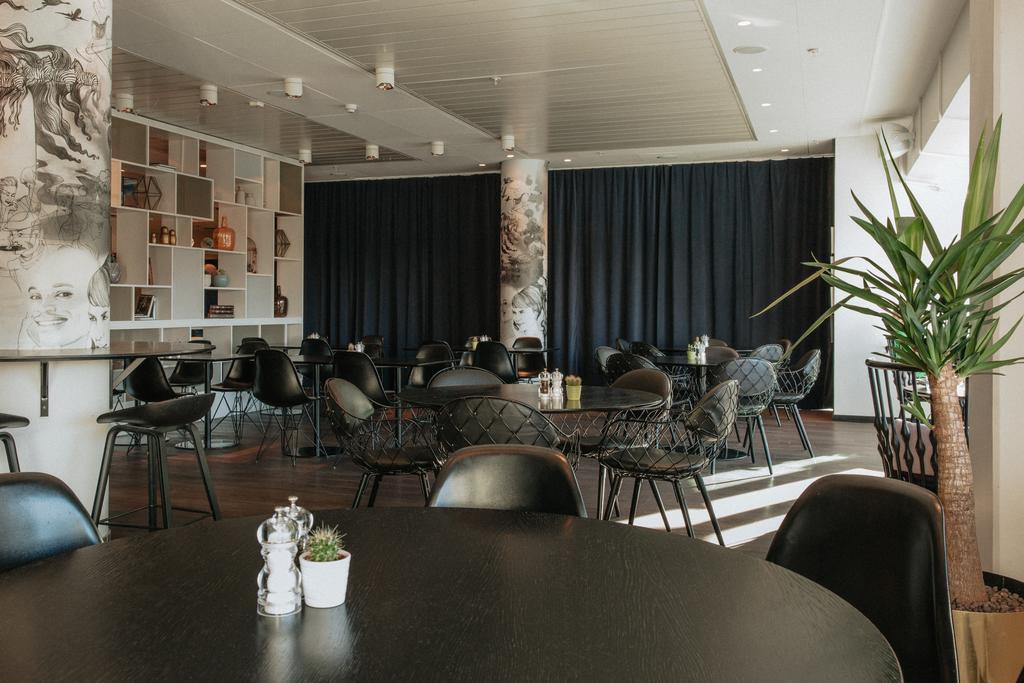 Best Western Plus Hotel Plaza Vasteras Exterior photo